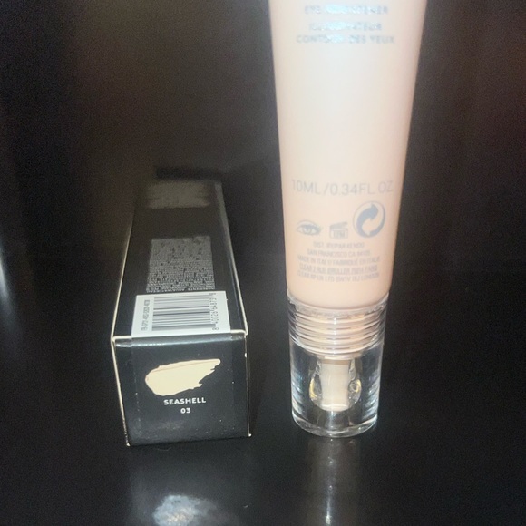 Fenty Beauty Bright Fix Eye Brightener Concealer- Seashell. Tint, Cover, Light - Picture 4 of 7